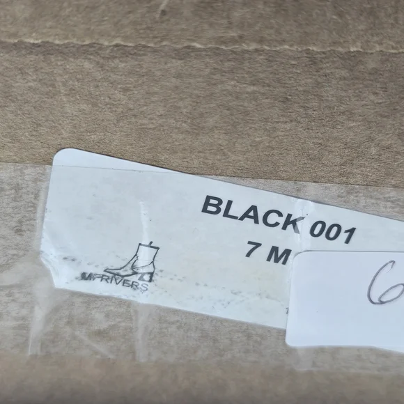 Marc Fisher Rivers Black Faux Suede Block Heeled Stretch Zippered Booties Size 7 - Picture 11 of 11